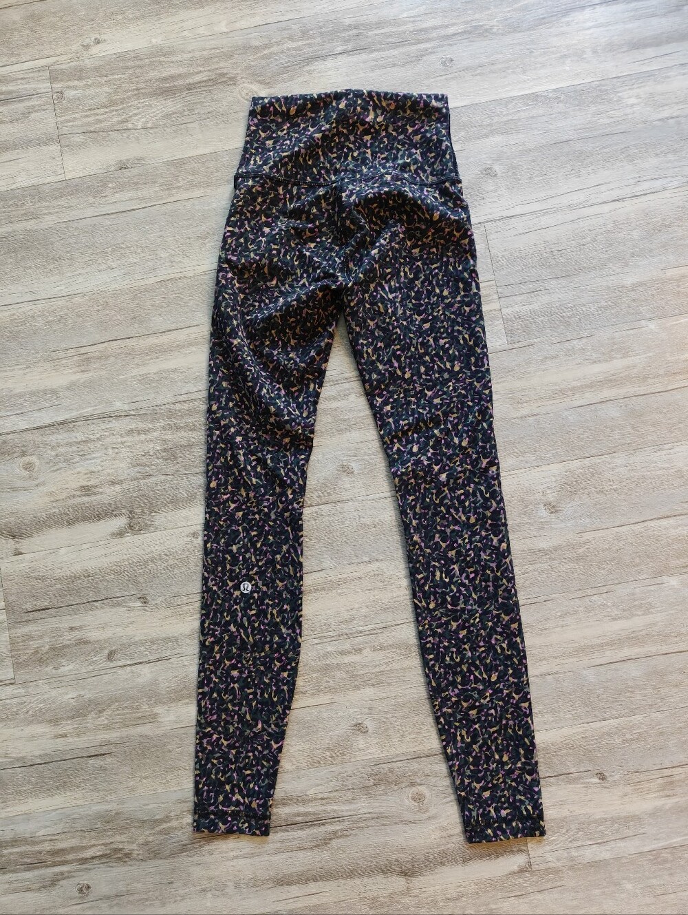 Lululemon Wunder Train High-Rise Tight 28" Fluctuate Micro Pink Multi Size 2 EUC
